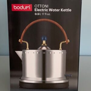 Bodum Ottoni electric kettle 17oz. NWT